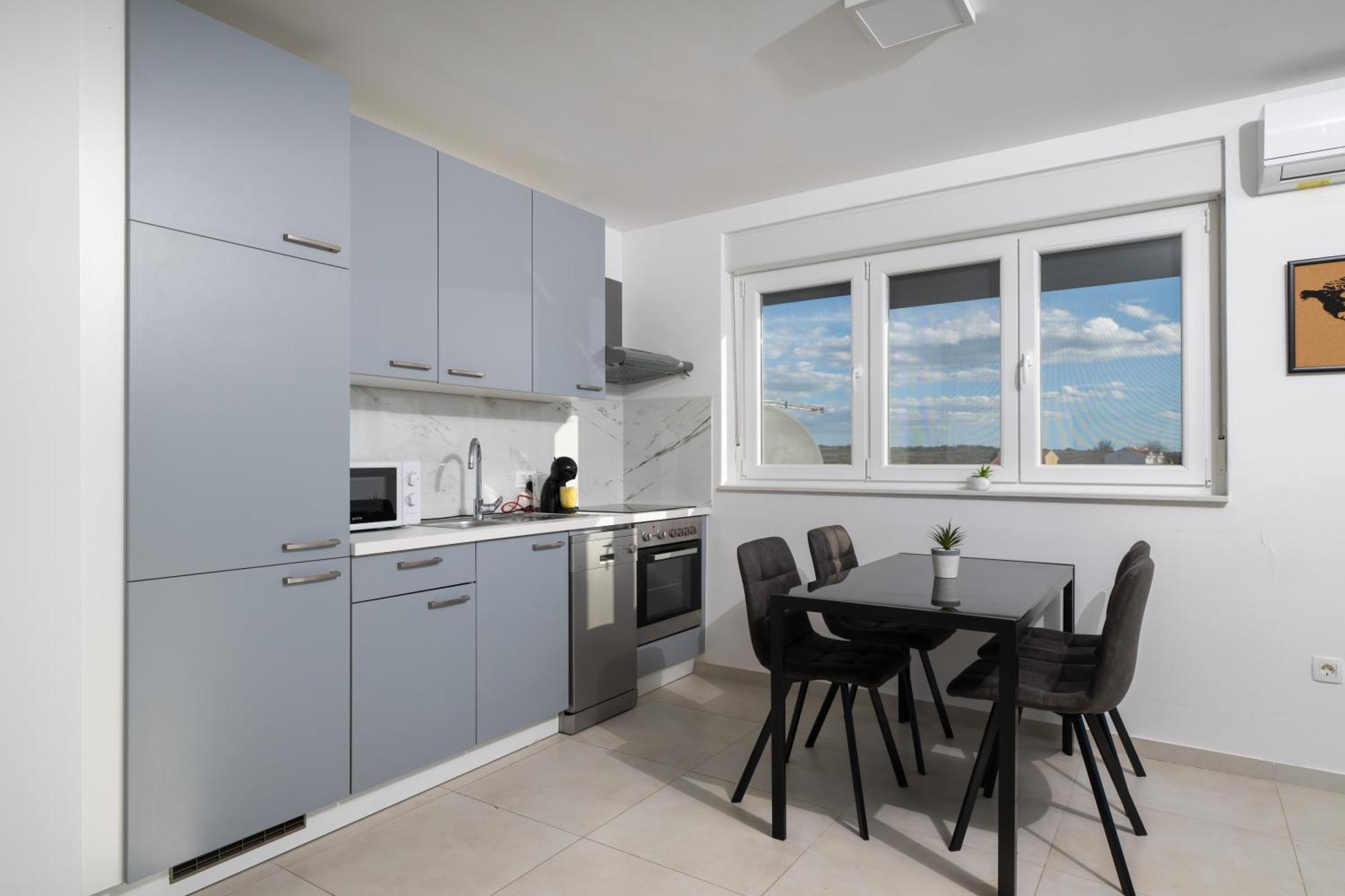Sunshine Bay Apartment Нин Екстериор снимка