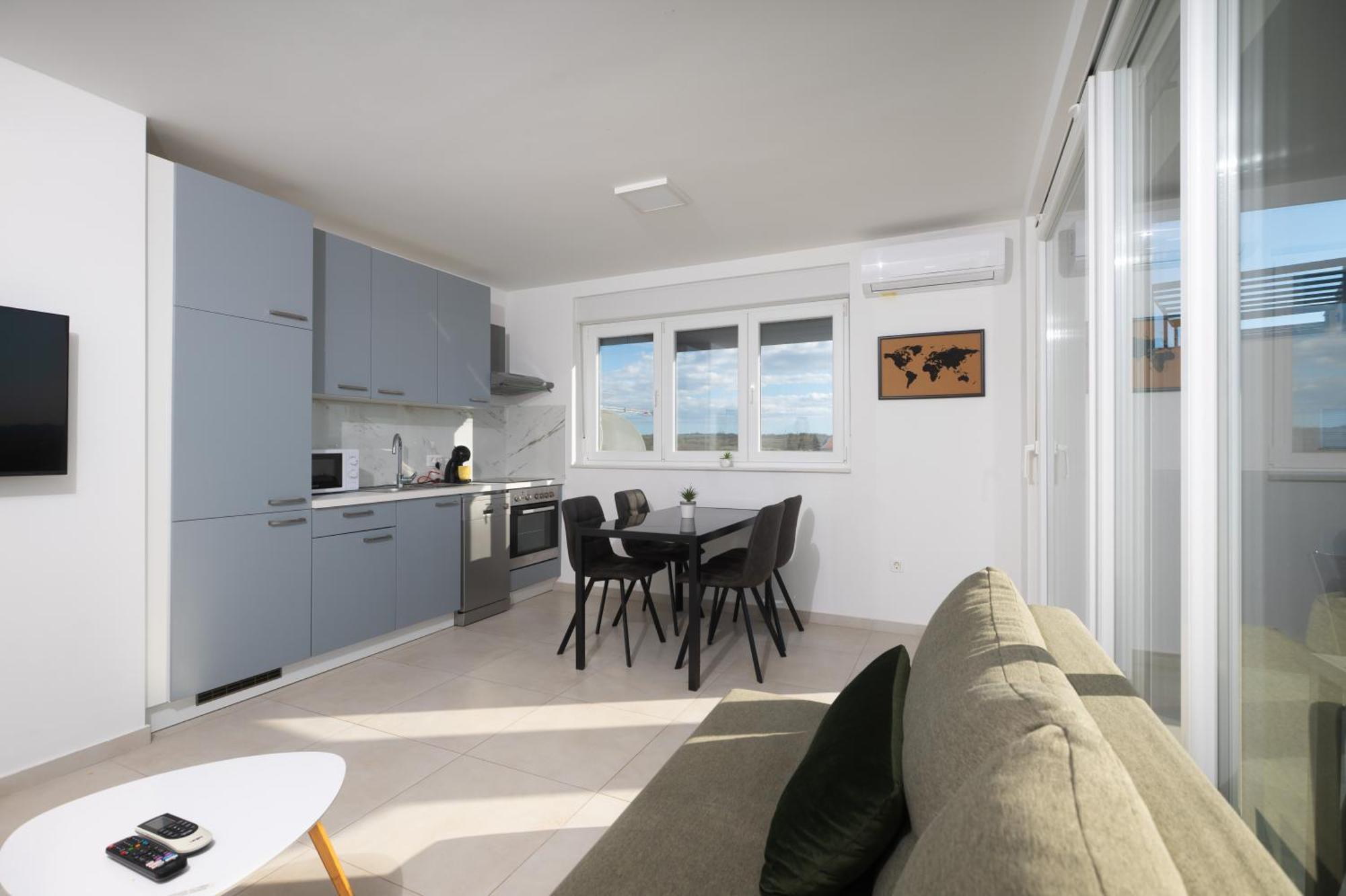 Sunshine Bay Apartment Нин Екстериор снимка
